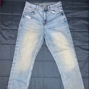 American Eagle Mom Jeans